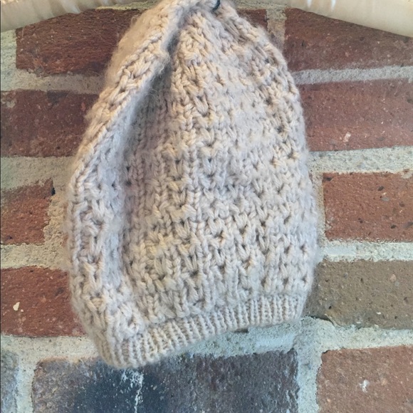 *final markdown* ALPACA WOOL Crochet Knit Cap - Picture 5 of 7